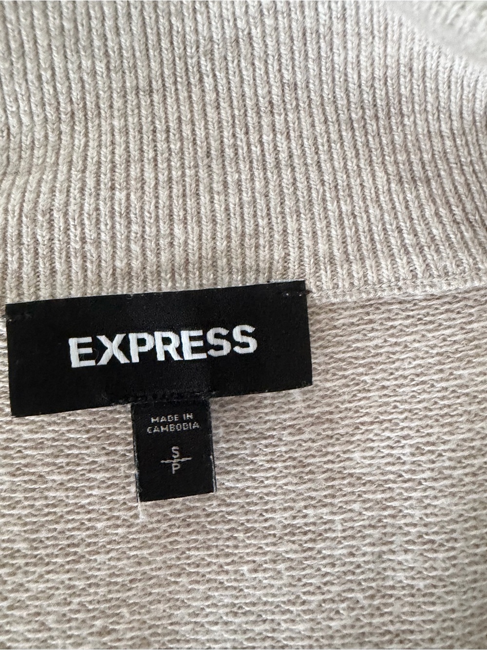 Express Women's Light Cream Crewneck Ribbed Sweater